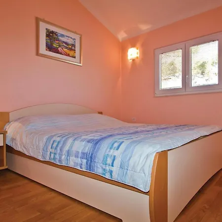 Ferienhaus Trogirska V *